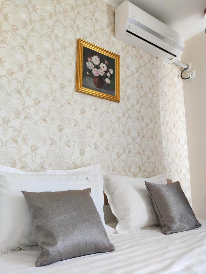 Regal Marine Hotel Западен Ефорие Екстериор снимка
